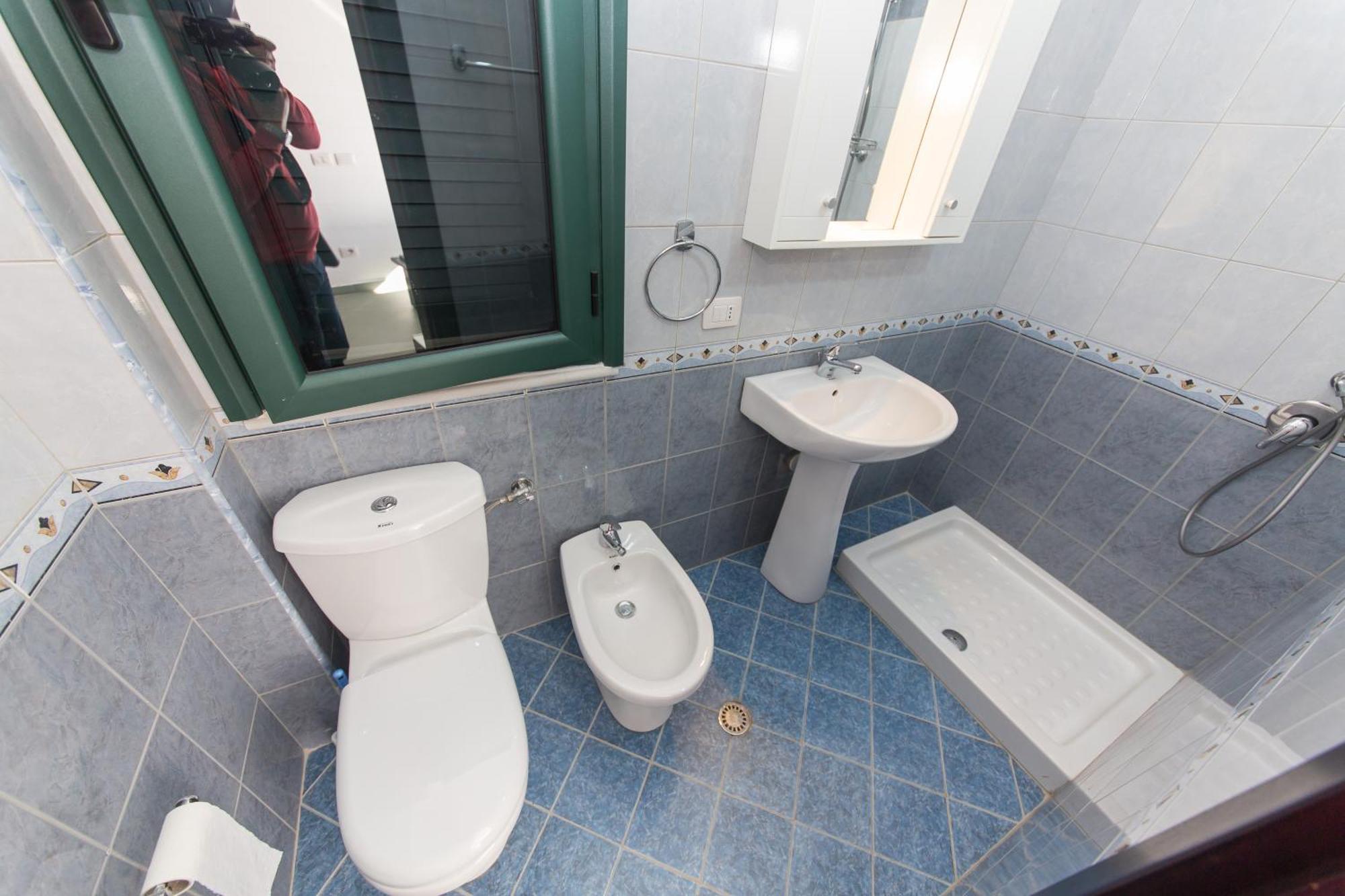 Hotel Artisti Vlore Ruang foto